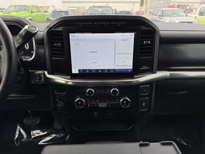 2021 Ford F150 Crew Cab, $34599. Photo 2