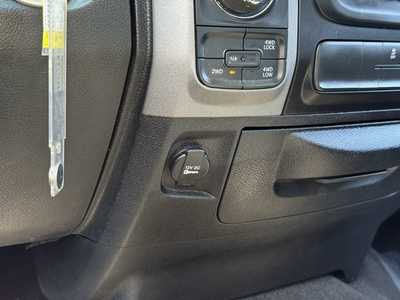 2015 RAM 1500 Crew Cab, $17998. Photo 6