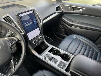 2022 Ford Edge, $20799. Photo 7