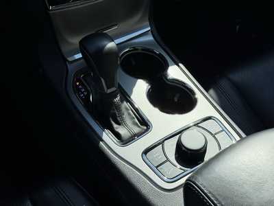 2020 Jeep Grand Cherokee, $27699. Photo 9