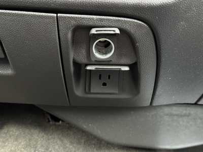 2018 Chevrolet 1500 Crew Cab, $25599. Photo 10