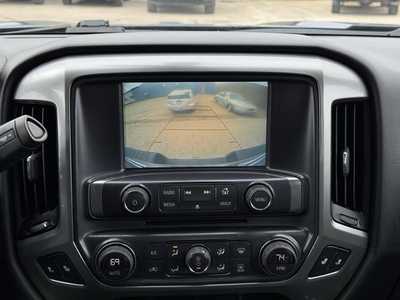 2018 Chevrolet 1500 Crew Cab, $25599. Photo 4