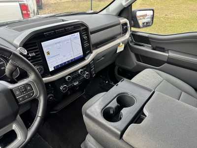 2021 Ford F150 Crew Cab, $36998. Photo 9