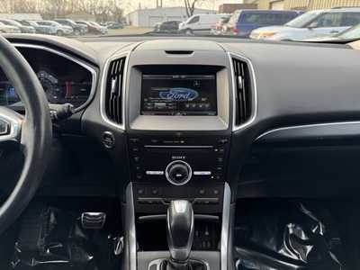 2015 Ford Edge, $13899. Photo 2