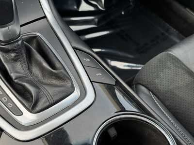 2015 Ford Edge, $13899. Photo 9