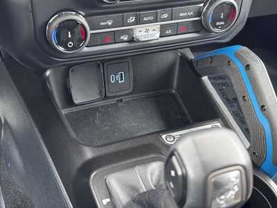 2022 Ford Bronco, $38199. Photo 7