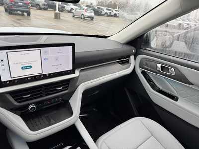 2025 Ford Explorer, $55467. Photo 11