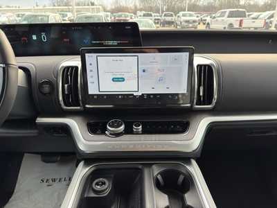 2025 Ford Expedition Max, $89998. Photo 2