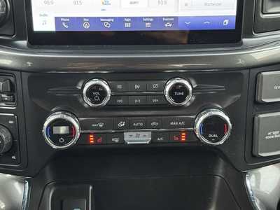 2021 Ford F150 Crew Cab, $38998. Photo 7