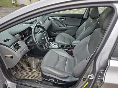 2013 Hyundai Elantra, $9447. Photo 3
