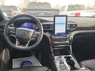 2022 Ford Explorer, $44998. Photo 2