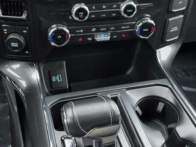 2022 Ford F150 Crew Cab, $39998. Photo 8
