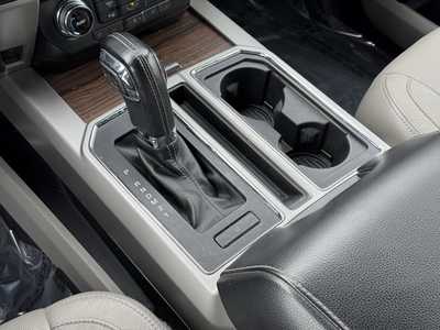 2015 Ford F150 Crew Cab, $21998. Photo 12