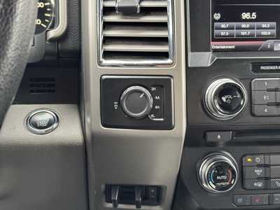 2015 Ford F150 Crew Cab, $21998. Photo 5