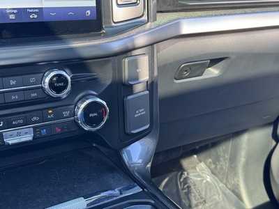 2023 Ford F150 Crew Cab, $58998. Photo 8