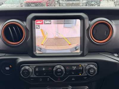 2023 Jeep Gladiator, $39998. Photo 4