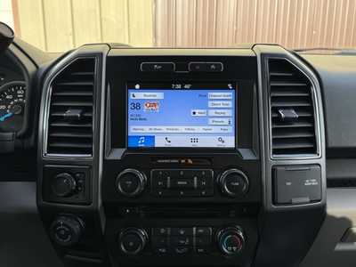 2017 Ford F150 Crew Cab, $24499. Photo 3