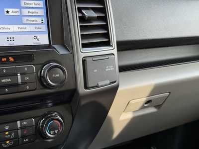 2017 Ford F150 Crew Cab, $24499. Photo 7