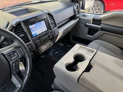 2017 Ford F150 Crew Cab, $24499. Photo 9