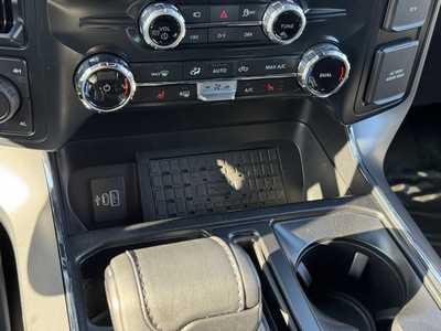 2025 Ford F150 Crew Cab, $50670. Photo 9