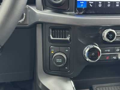 2025 Ford F150 Crew Cab, $51100. Photo 6