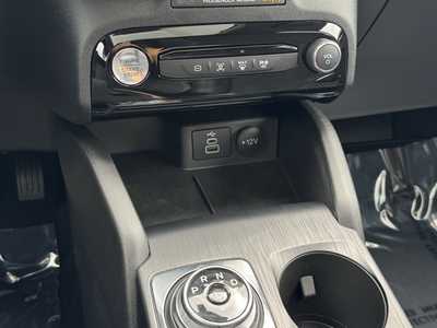 2025 Ford Escape, $34058. Photo 6