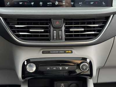 2025 Ford Escape, $38553. Photo 5