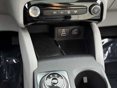 2025 Ford Escape, $38553. Photo 6