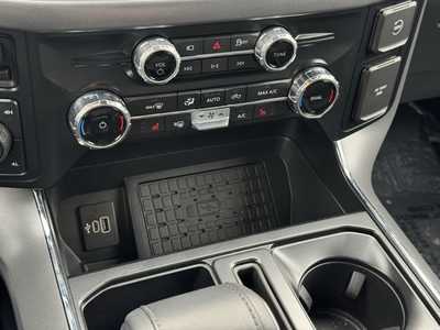 2025 Ford F150 Crew Cab, $54143. Photo 8