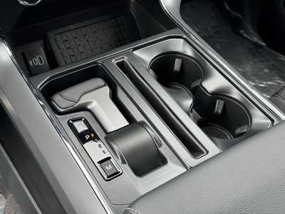 2025 Ford F150 Crew Cab, $49600. Photo 12