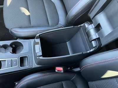 2025 Ford Escape, $32630. Photo 12