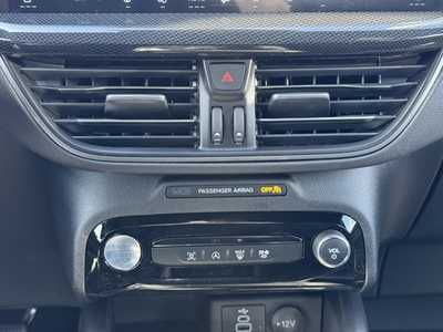 2025 Ford Escape, $32630. Photo 5