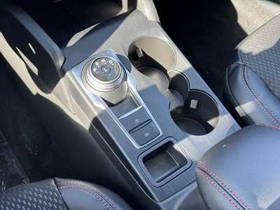 2025 Ford Escape, $32630. Photo 8