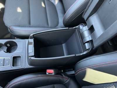 2025 Ford Escape, $34067. Photo 12