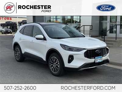 2025 Ford Escape, $38040. Photo 1