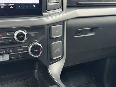 2025 Ford F150 Crew Cab, $53198. Photo 8