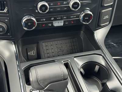 2025 Ford F150 Crew Cab, $53198. Photo 9
