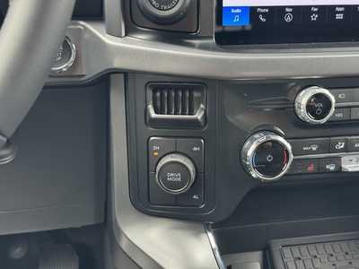 2025 Ford F150 Crew Cab, $50670. Photo 6