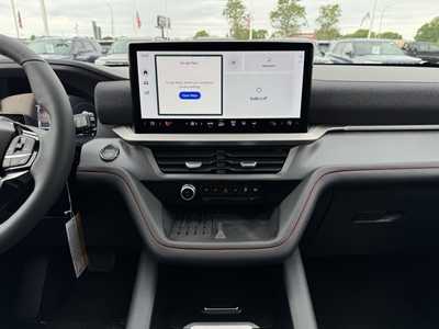 2025 Ford Explorer, $47923. Photo 2