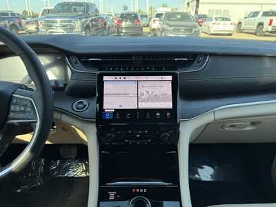 2023 Jeep Grand Cherokee, $35499. Photo 2