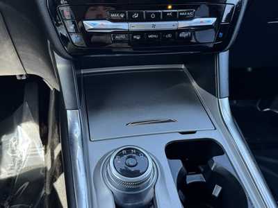 2022 Ford Explorer, $36499. Photo 6