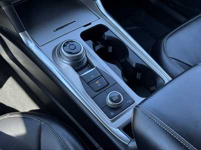 2022 Ford Explorer, $36499. Photo 9