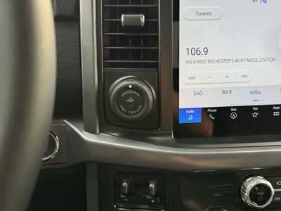 2025 Ford F150 Crew Cab, $54684. Photo 5