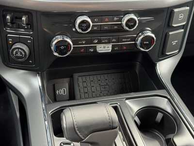 2025 Ford F150 Crew Cab, $54684. Photo 9
