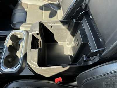 2023 Chevrolet 3500 Crew Cab, $56599. Photo 12