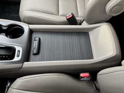 2017 Honda Pilot, $18499. Photo 10