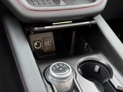 2025 Ford Explorer, $56506. Photo 9