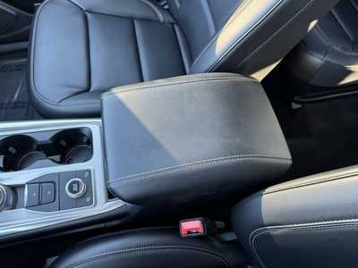 2023 Ford Explorer, $36998. Photo 11