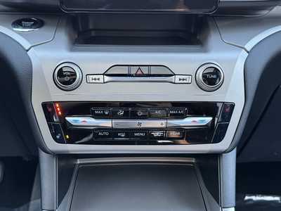 2023 Ford Explorer, $36998. Photo 5