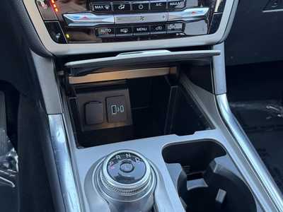 2023 Ford Explorer, $36998. Photo 7